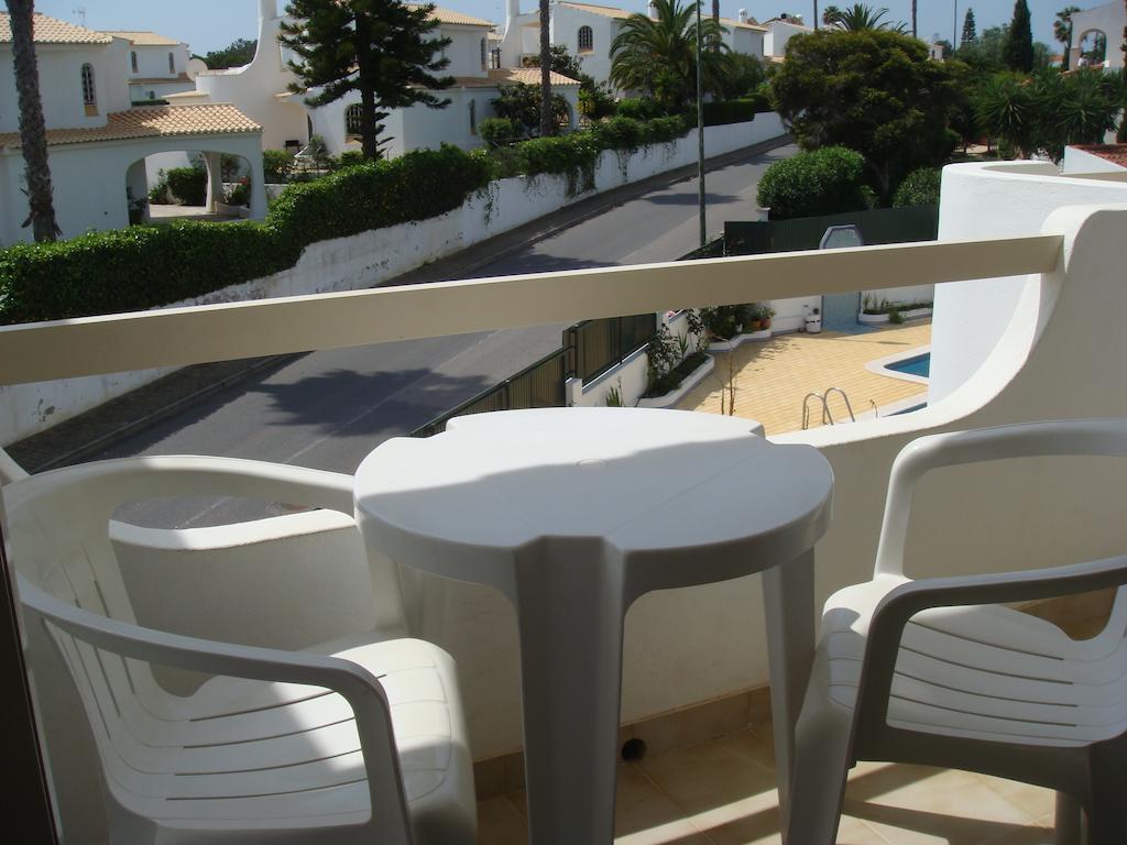 Apartamentos Sonybell Albufeira Oda fotoğraf