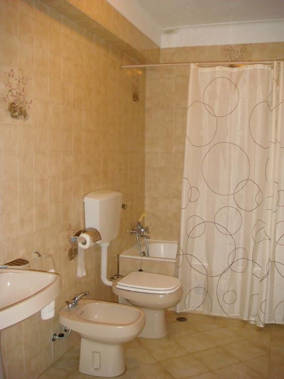 Apartamentos Sonybell Albufeira Oda fotoğraf